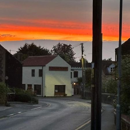 St Edmunds Brewery Villa Downham Market Bagian luar foto